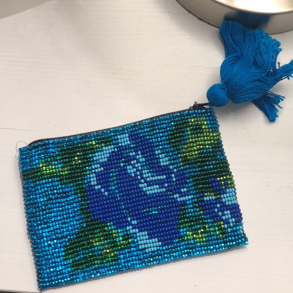 Beautiful beaded coin purse - Picture 1 of 3